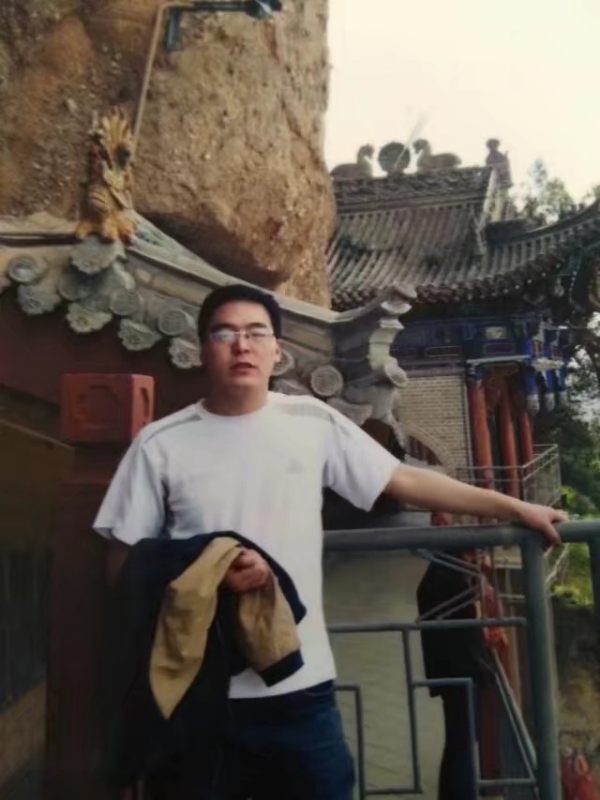情迷海棠的第一张照片--兰州上门女婿服务网